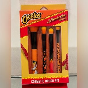 NWT Hot Cheetos Flamin Hot Make-up brush Gift set